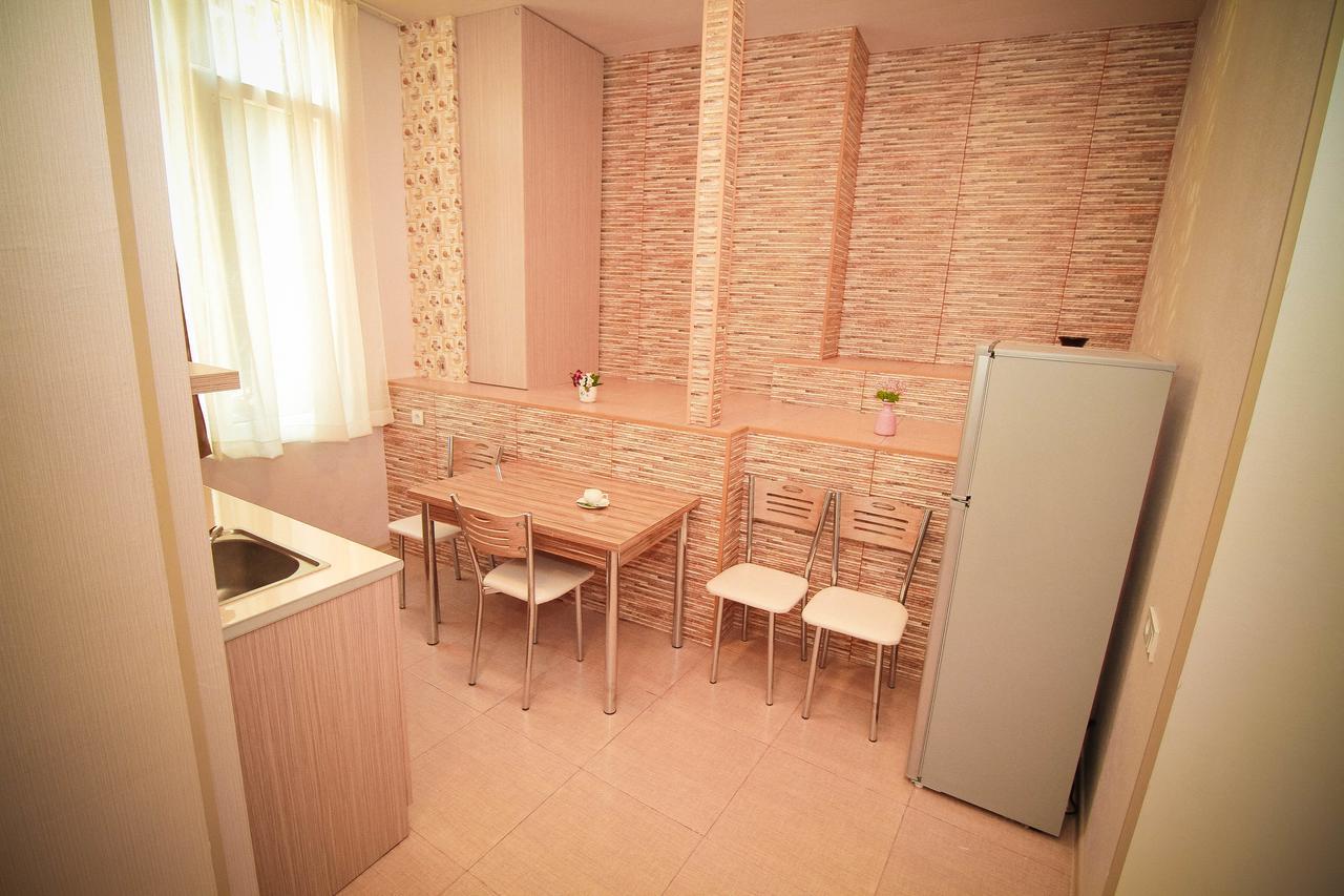 Holiday House Tbilisi Eksteriør billede
