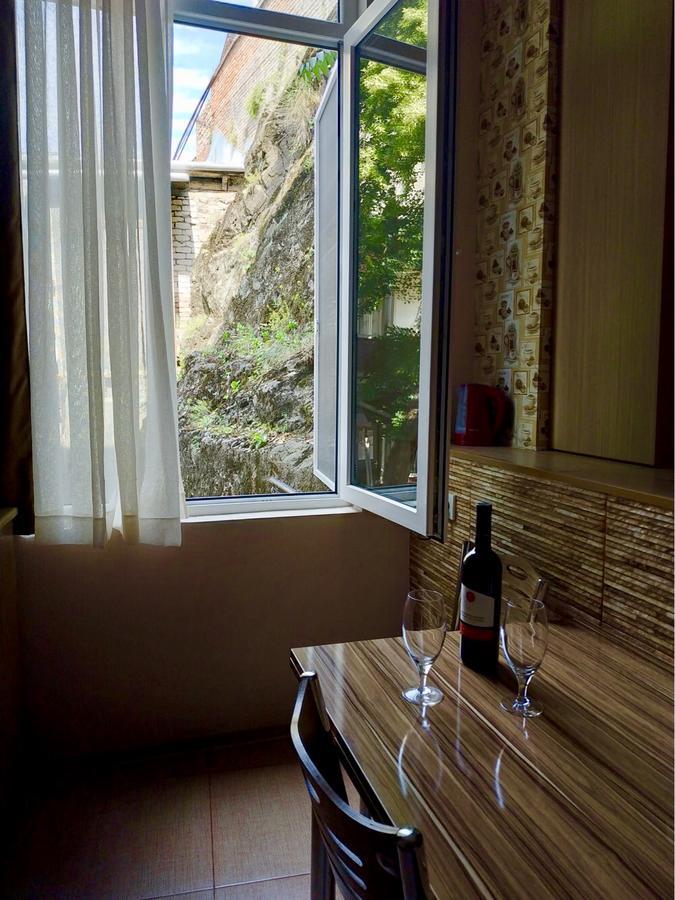 Holiday House Tbilisi Eksteriør billede